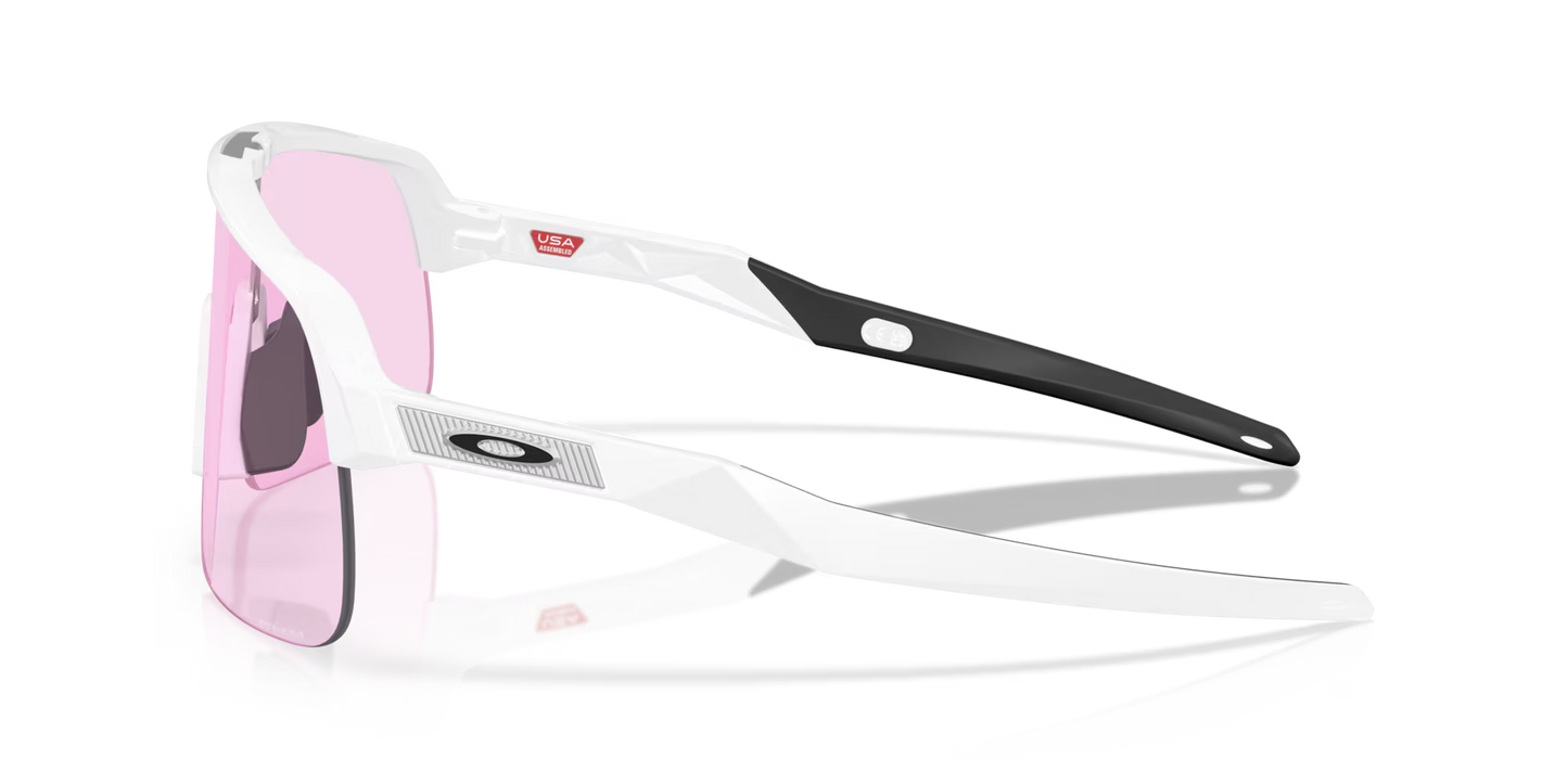 OAKLEY SUTRO LITE S Matt White Prizm Low Light-glasögon - OO9496-0834