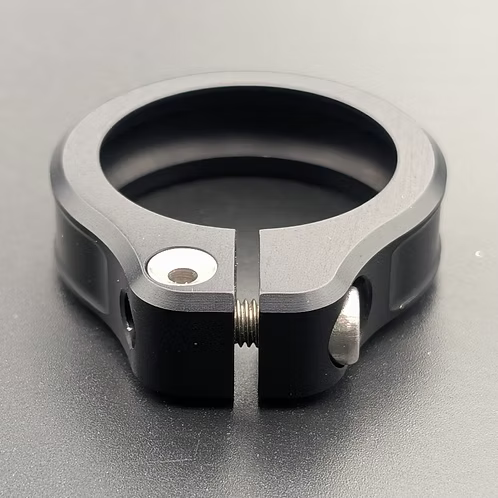 Скоба за седалкова тръба HXR COMPONENTS 34,9/35 мм, черна