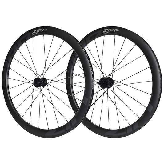 Ett par ZIPP 303 S-hjul