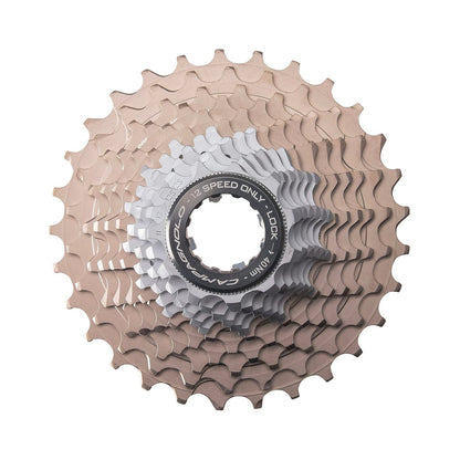 12-скоростна касета CAMPAGNOLO SUPER RECORD – основна снимка на бял фон