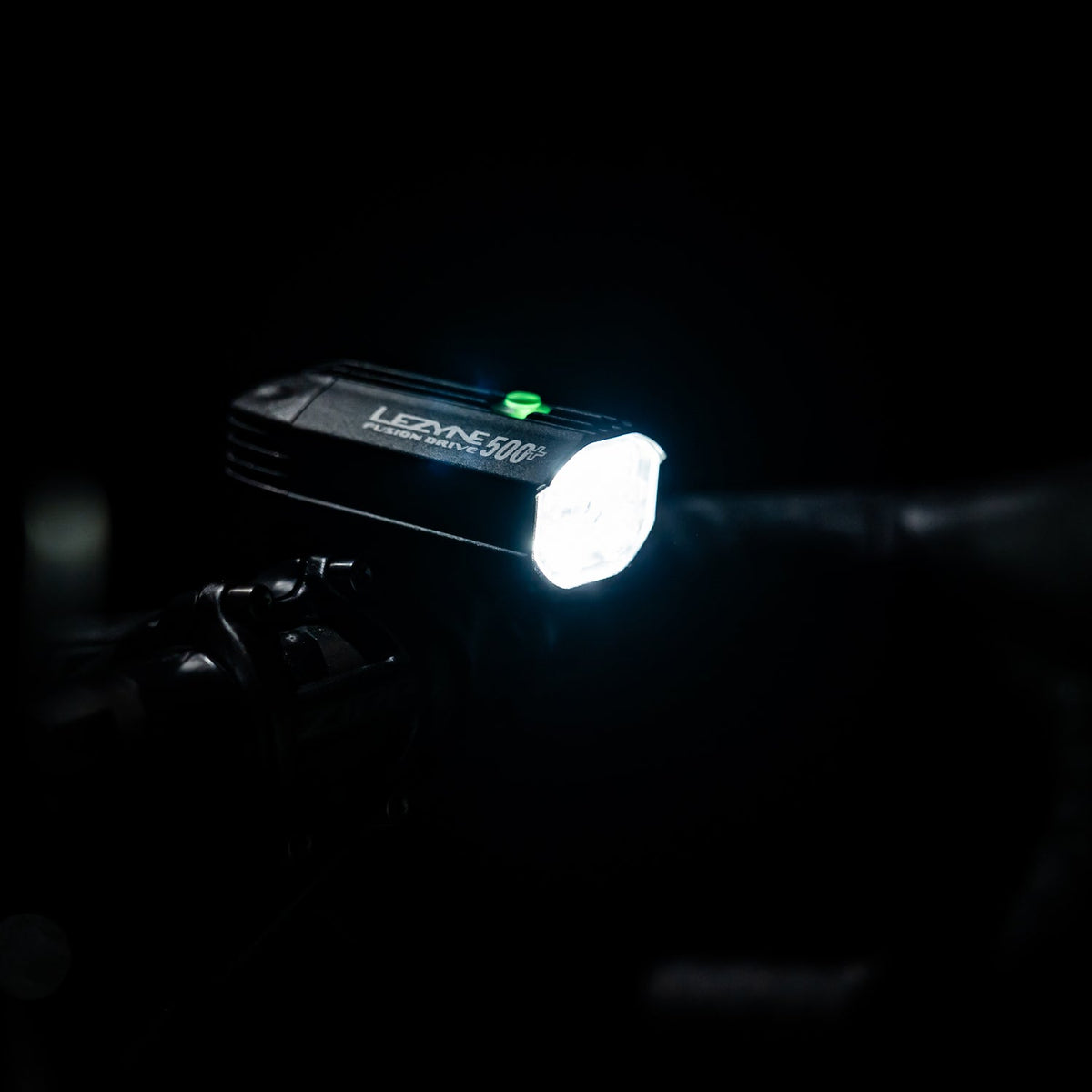 LEZYNE FUSION DRIVE 500+ in uso durante la pedalata