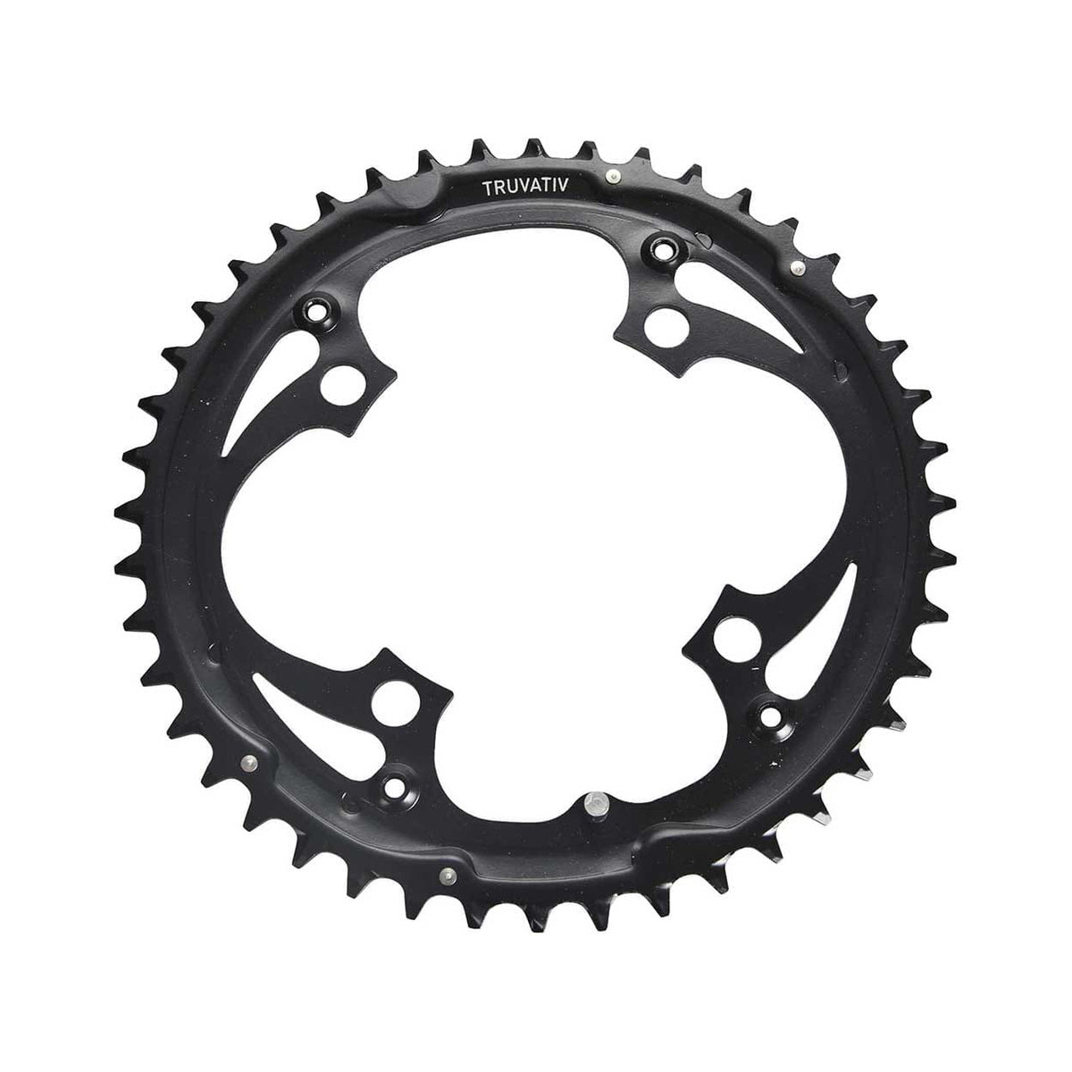 SRAM MTB 104BCD yderklinge til 9/10-speed, 4 bolthuller, 104 mm — klingen på hvid baggrund