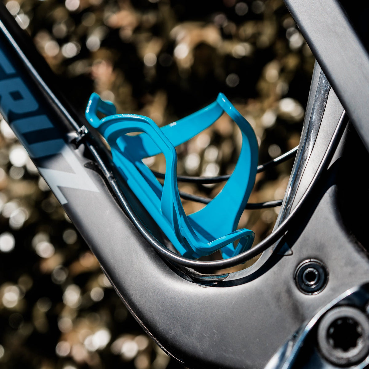 LEZYNE FLOW CAGE E SL-R parempoolse väljavõtuga pudelihoidja, sinine