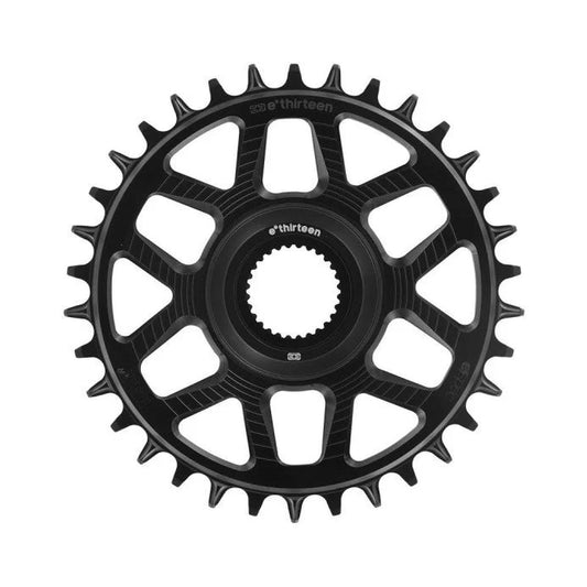 Plato monoplato E-THIRTEEN HELIX RACE E-SPEC 11/12 velocidades de montaje directo Bosch Gen4, desplazamiento de 15 mm, negro — vista del plato sobre fondo blanco