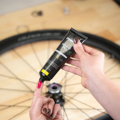 DYNAMIC BEARING PRO -laakerirasva (80g)