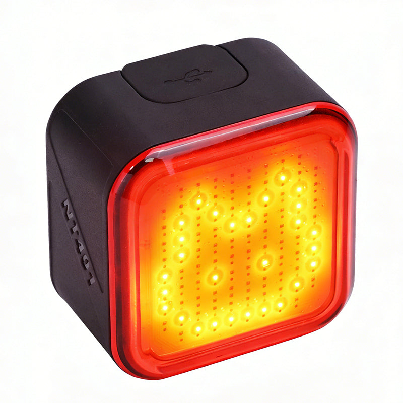 Lampka tylna RAVEMEN NT401