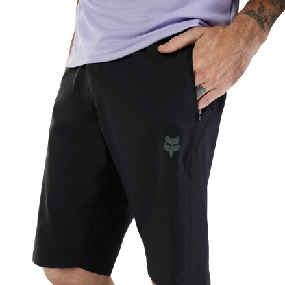 FOX RANGER -shortsit Insert-pehmustuksella Musta