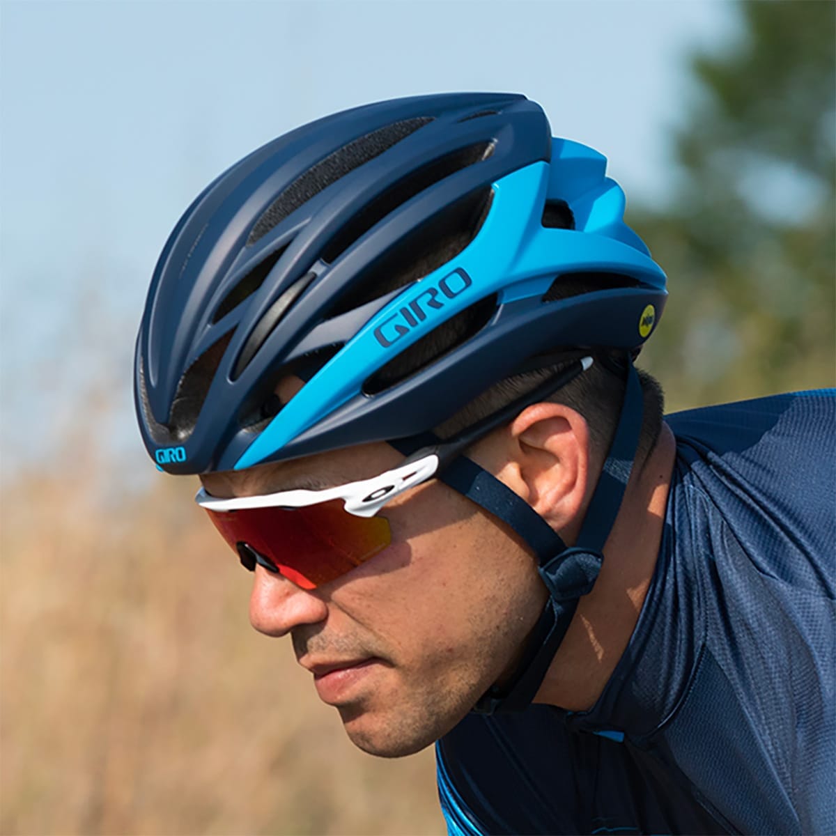 GIRO SYNTAX MIPS Road Helmet Matte Black