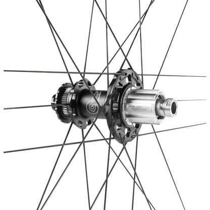 Комплект колела CAMPAGNOLO ZONDA GT C23 33 с гуми (Center Lock)