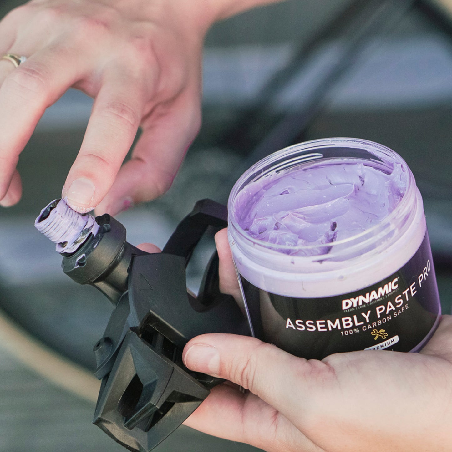 DYNAMIC ASSEMBLY PASTE PRO (500ml)