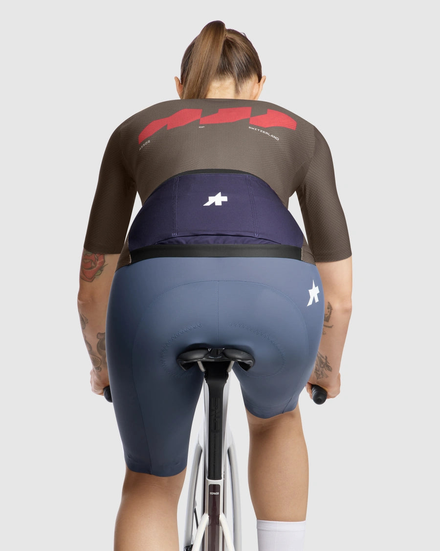 ASSOS DYORA R S11 We are the A Långärmad brun damtröja