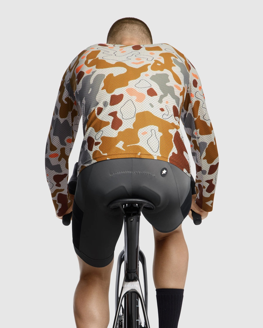ASSOS TACTICA T5 MUD PLAGE Trikot Langarm Camo