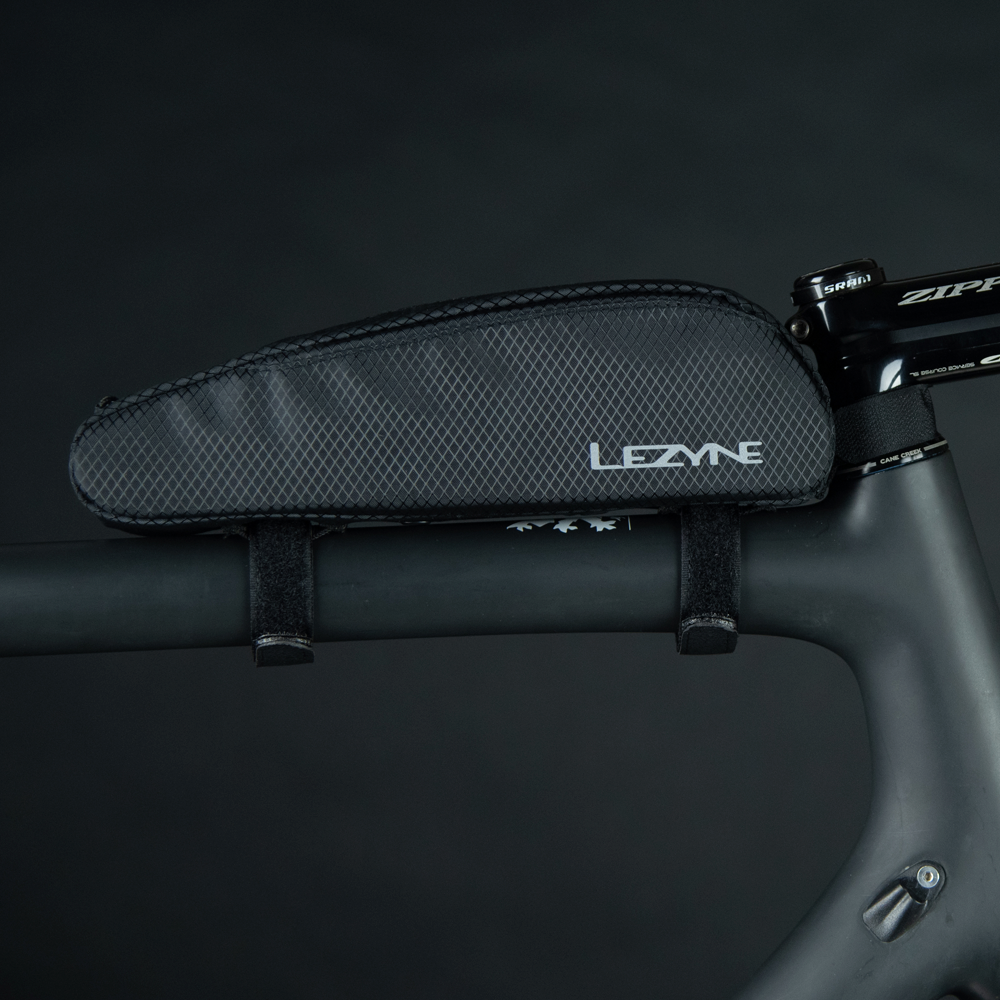 Ramväska LEZYNE AERO ENERGY CADDY för överrör, svart