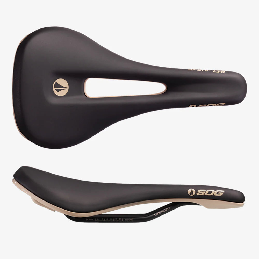 SDG Bell V3 OVERLAND Rails Lux-Alloy Sadel Sort/Beige