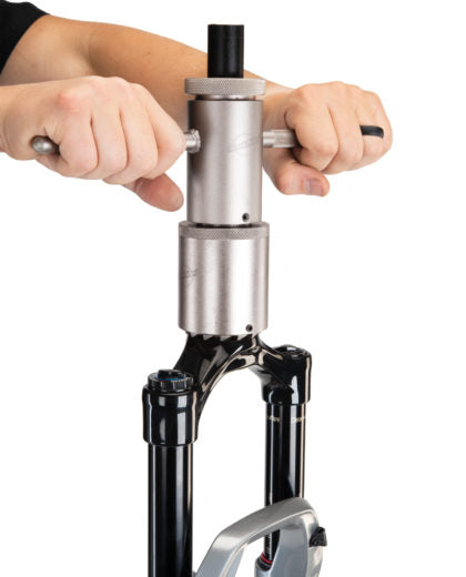 Adattatore per fresare la sede della pista della serie sterzo PARK TOOL CRC-15