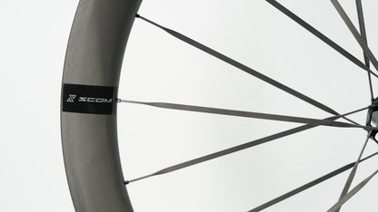 Coppia di Ruote SCOM RACE Tubeless Ready (Center Lock)