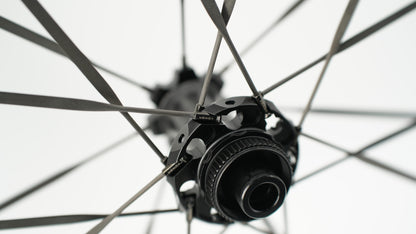 Coppia di Ruote SCOM RACE Tubeless Ready (Center Lock)