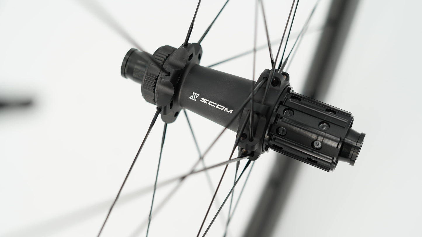 Paire de Roues SCOM EVO 50 Tubeless Ready (Center Lock)