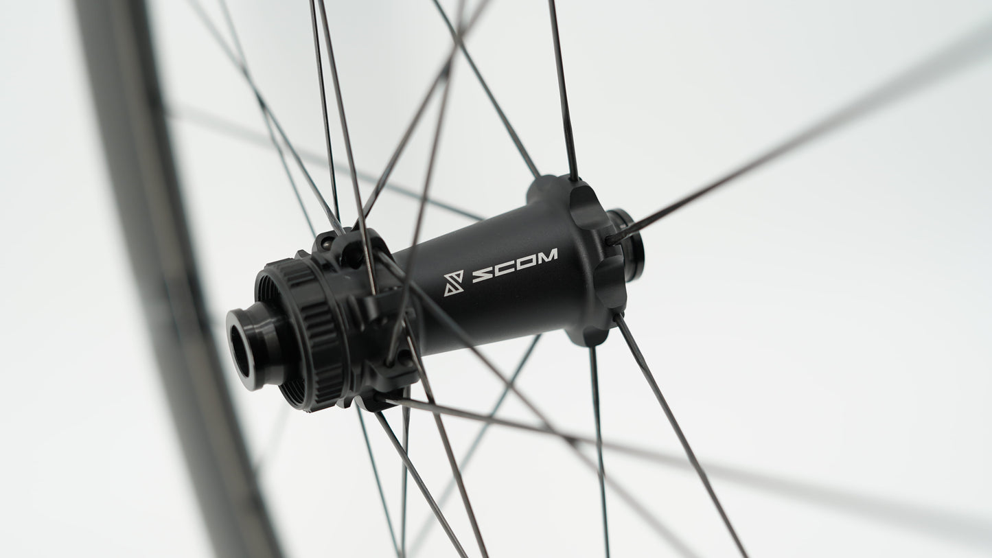 Paire de Roues SCOM EVO 50 Tubeless Ready (Center Lock)