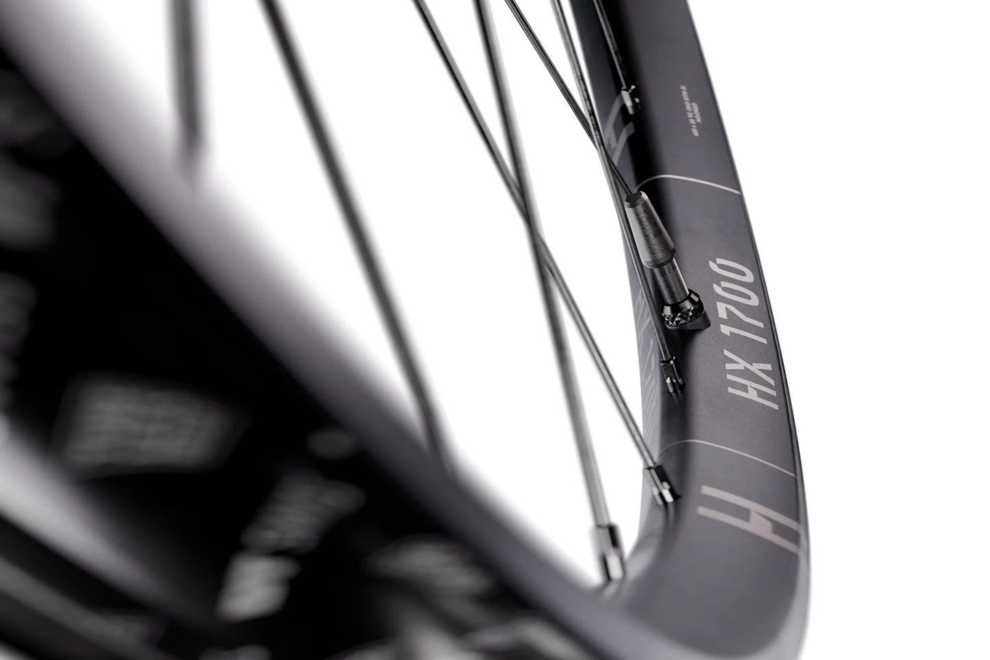 Roue Arrière DT SWISS HX 1700 SPLINE 30 mm 27.5" 12x148 mm Boost 2026