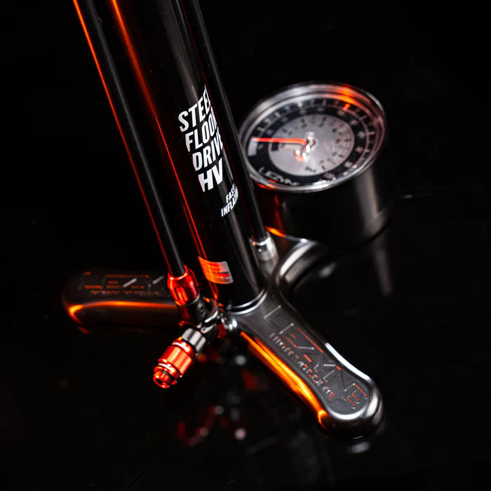Pompe à Pied LEZYNE STEEL FLOOR DRIVE 3.5 HV Gris