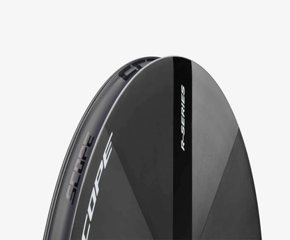 Yksityiskohta napa SCOPE Race Disc