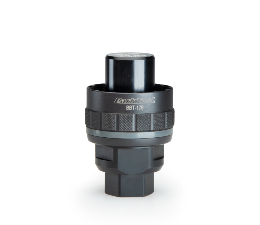 Vodicí čep Park Tool GPS nasazený v nástroji BBT-179