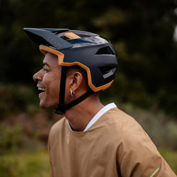 Kask MTB LEATT MTB ALL-MOUNTAIN 3.0 Czarny/Pomarańczowy