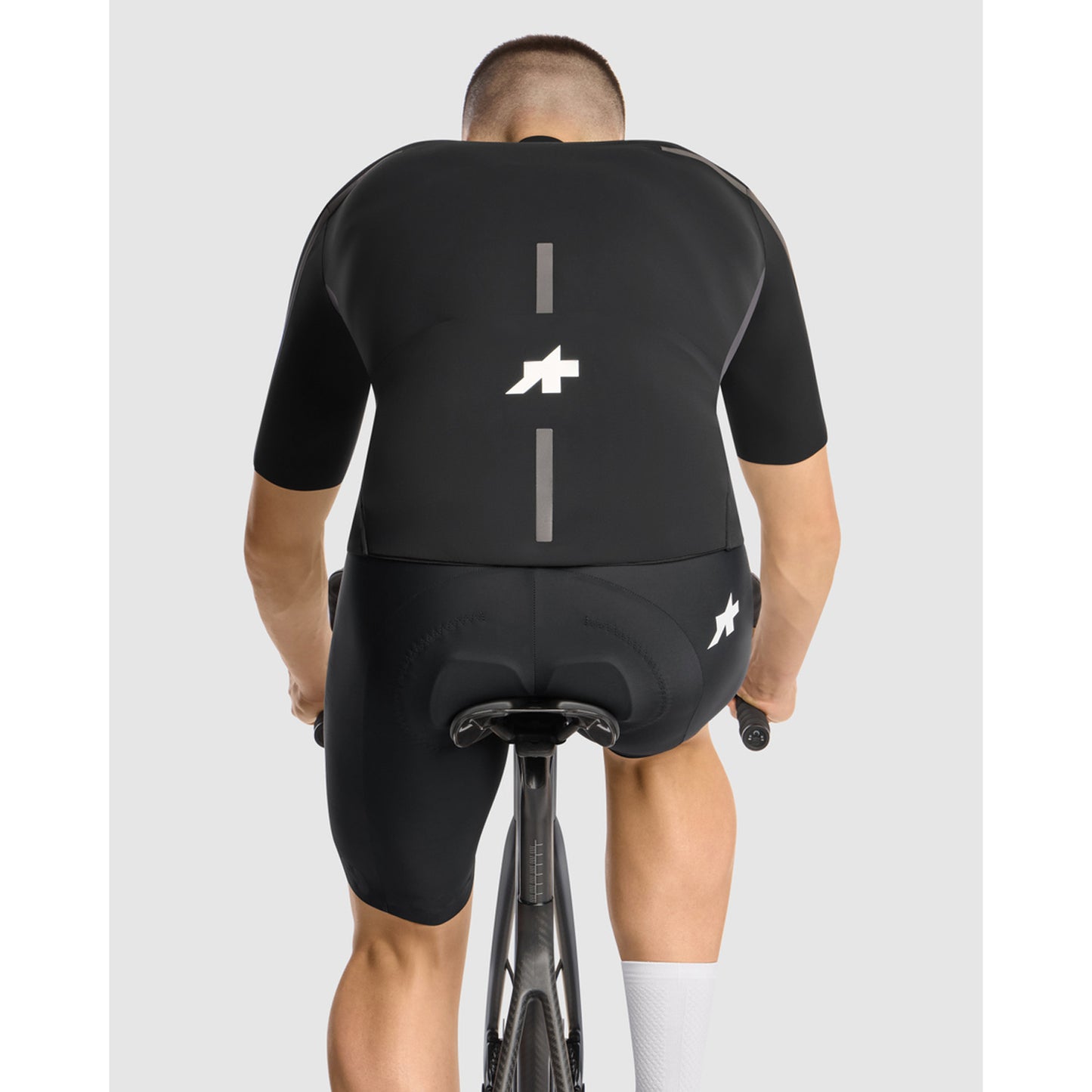 ASSOS EQUIPE R THERMO RAIN S11 Maglia a maniche corte nera