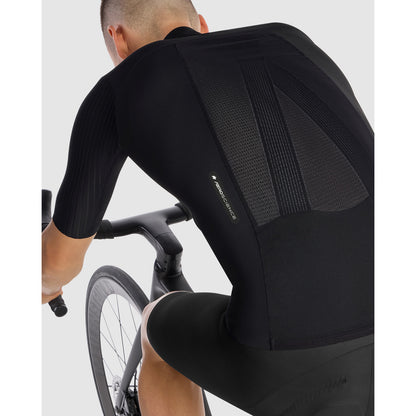 Hihaton takki ASSOS EQUIPE RS SHELL S11 Musta