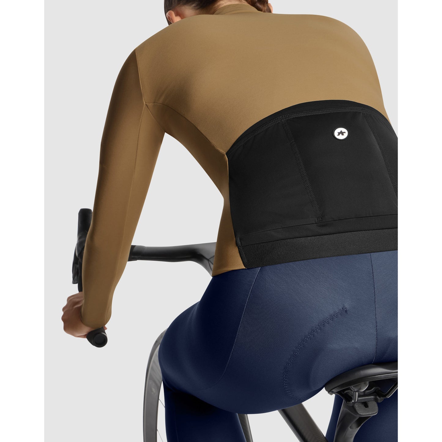 ASSOS UMA GT SPRING FALL C2 Langarm Trikot Women Bronze Ash