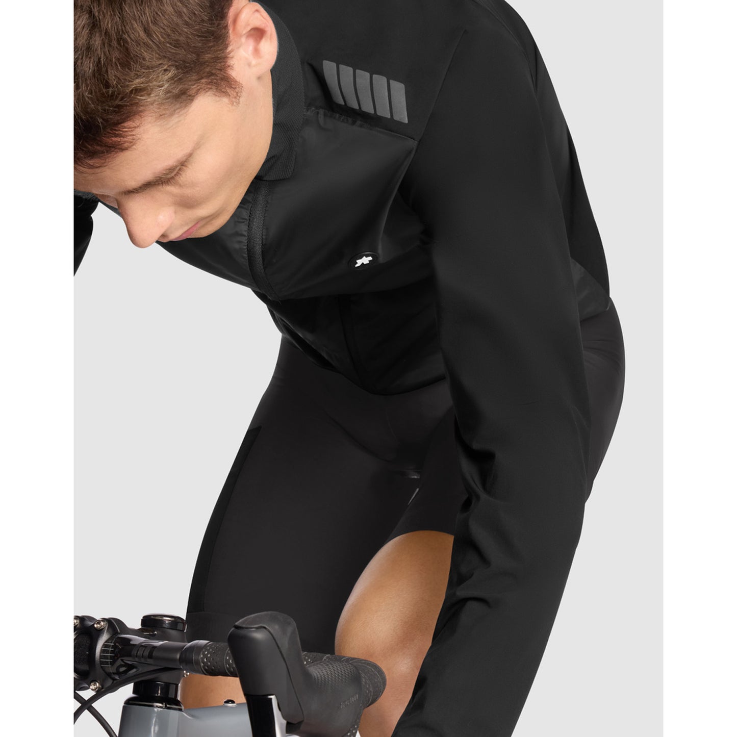ASSOS TACTICA STEINADLER SHELL T5 Jas Zwart