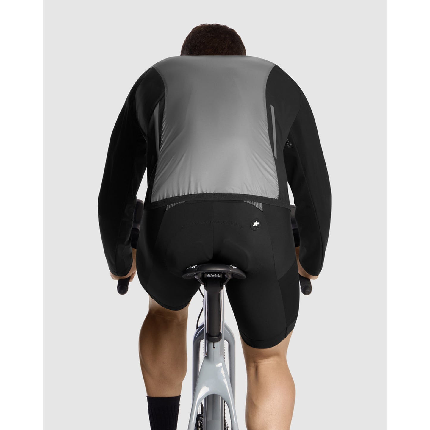 ASSOS TACTICA STEINADLER SHELL T5 Jas Zwart