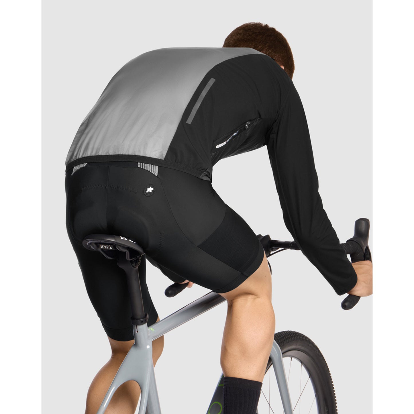 ASSOS TACTICA STEINADLER SHELL T5 Jas Zwart