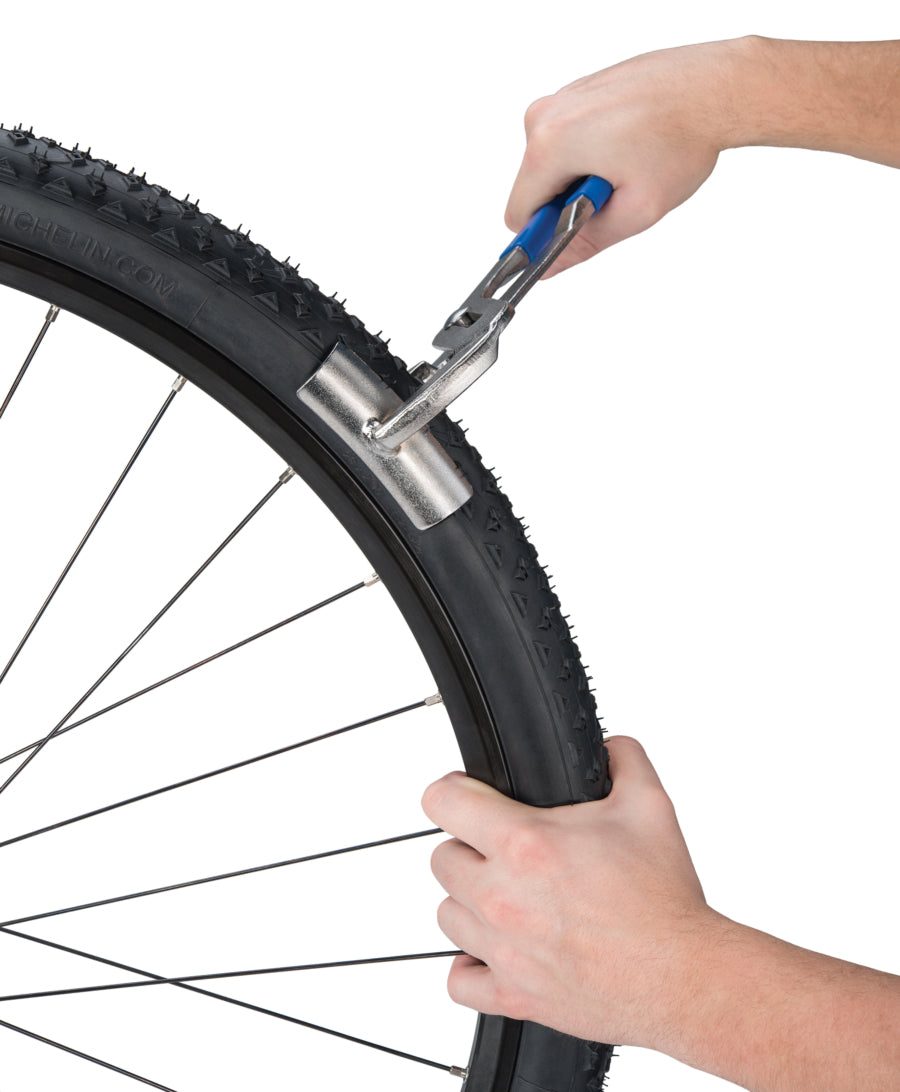 „Park Tool PTS-1“, naudojamas padangos kraštui uždėti ant ratlankio