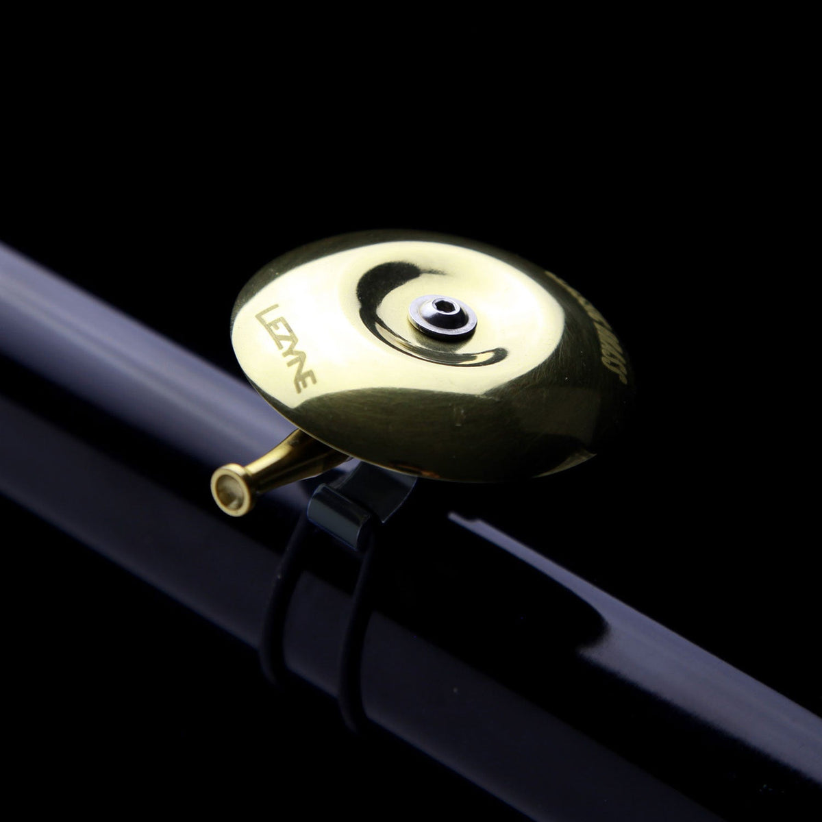 Zvonček LEZYNE CLASSIC BRASS SHALLOW čierny