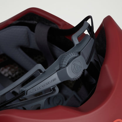 ENDURA MT500 MIPS Punainen maastopyöräkypärä