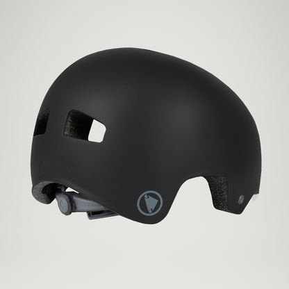 Casco tipo bol de BMX ENDURA PISSPOT negro