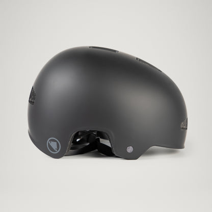 Casco tipo bol de BMX ENDURA PISSPOT negro