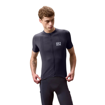 ENDURA ALLTRACK RIDE -lyhythihainen paita Carbon Harmaa