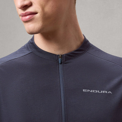Pyöräilypaita ENDURA LOOP ZIPPED Lyhythihainen Carbon Harmaa