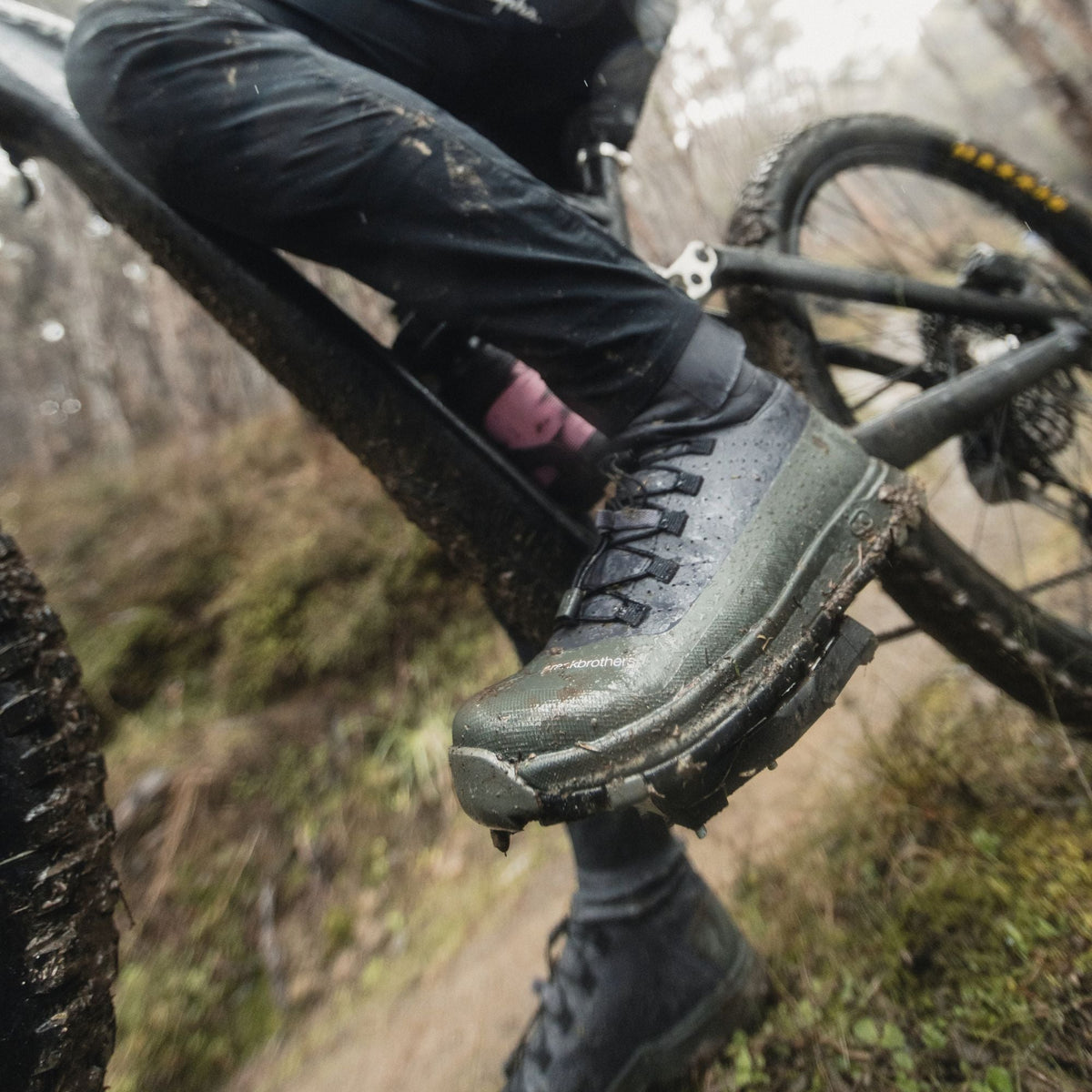 MTB-skor CRANKBROTHERS SEAL i användning