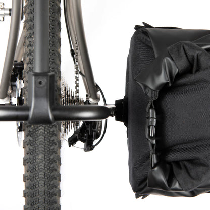 Pakethållarväska RESTRAP SWITCH PANNIER 10L Svart