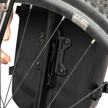 Pakethållarväska RESTRAP SWITCH PANNIER 10L Svart