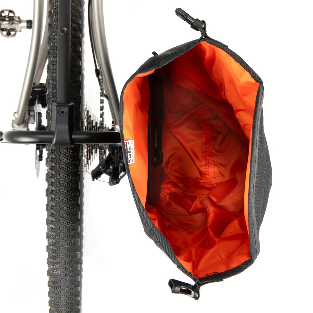 RESTRAP SWITCH Pannier Bag 10L Sort
