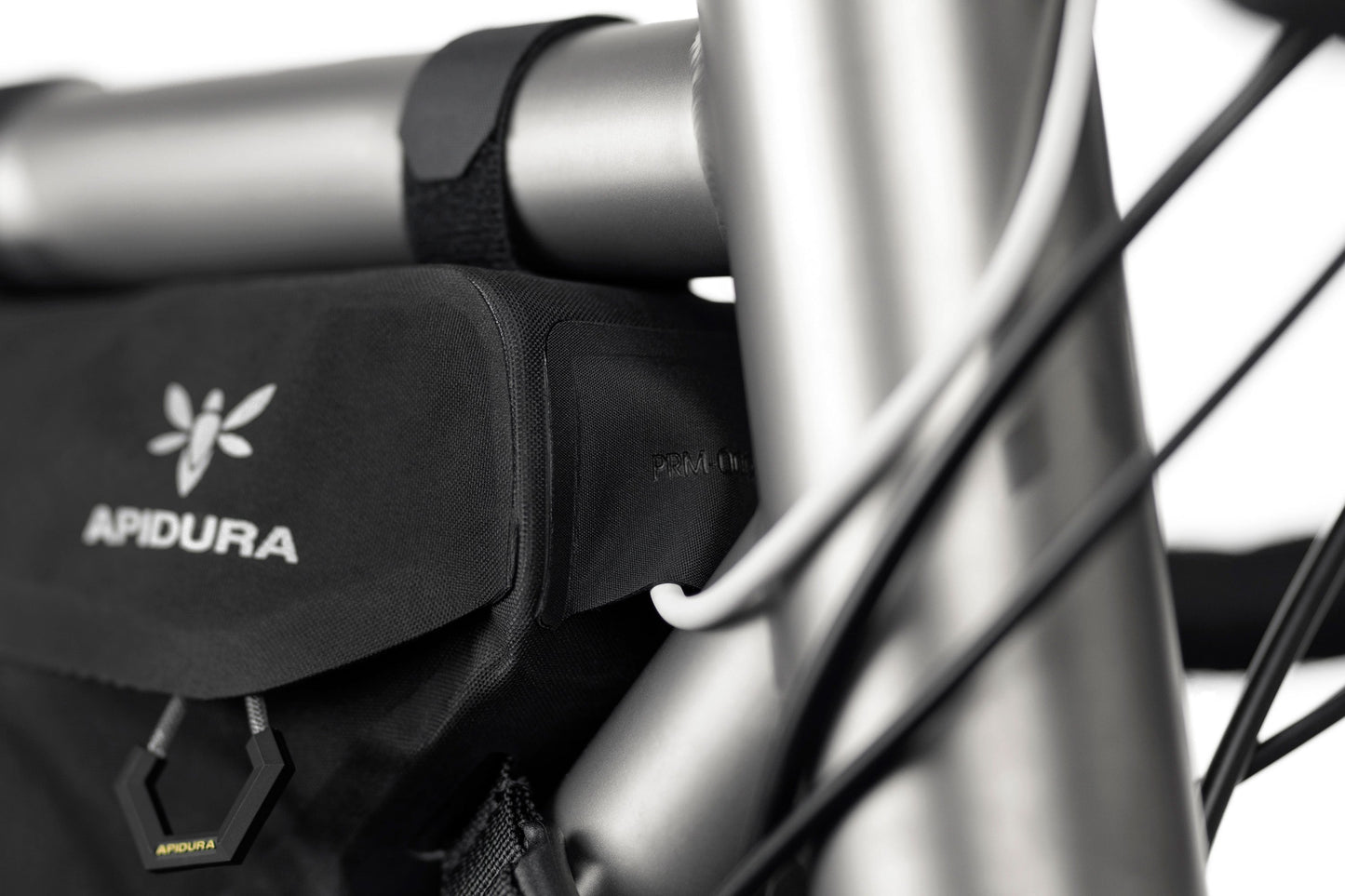 Sacoche de Cadre APIDURA RACING FRAME PACK 2.4 L Noir