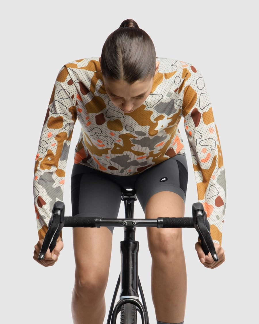 ASSOS TACTICA T5 MUD PLAGE Trikot Langarm Camo