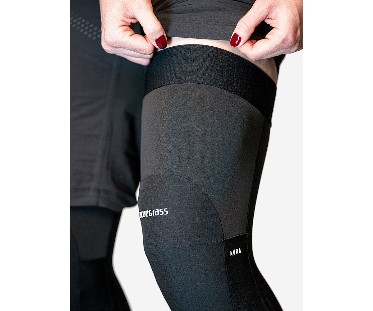 BLUEGRASS AURA Knee Guards Black - product view 3