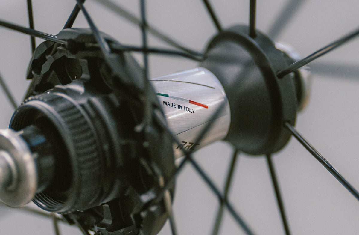 Hjulpar MICHE KLEOS RD DX62 Tubeless Ready (Center Lock) Team Edition