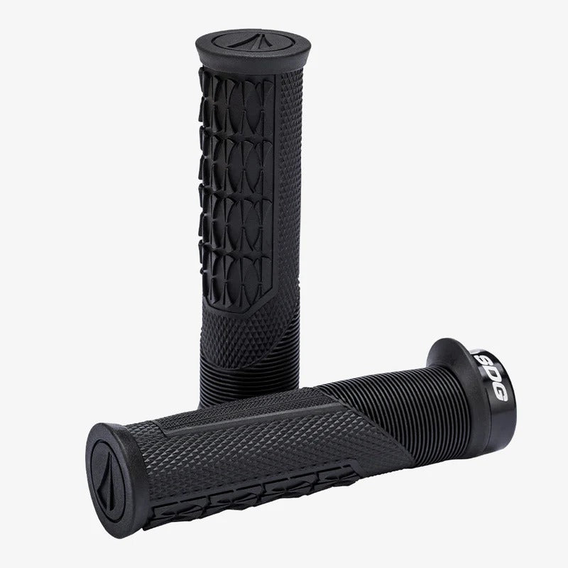 Impugnature SDG OPEN CORE THRICE 136 mm Nero